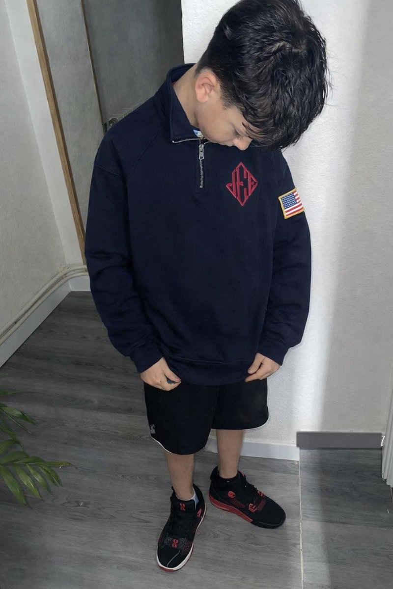 santana09 tweet media