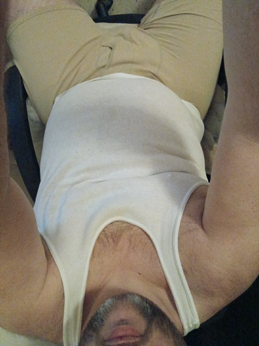 JackAndersonJr2's tweet photo. Laying In My Bed Alone https://t.co/FjqqZa7NDz