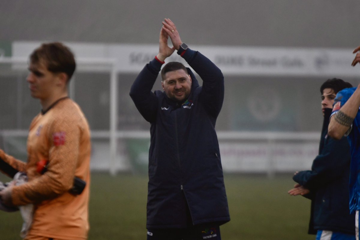 ManorFarmFC's tweet photo. FULL TIME | Mousehole 1-1 Bristol Manor Farm

A great away display from the boys gets the Farm a well earned point 

We are back in action on Tuesday as we host Melksham 

#UpTheFarm https://t.co/IcA5PXy7h3