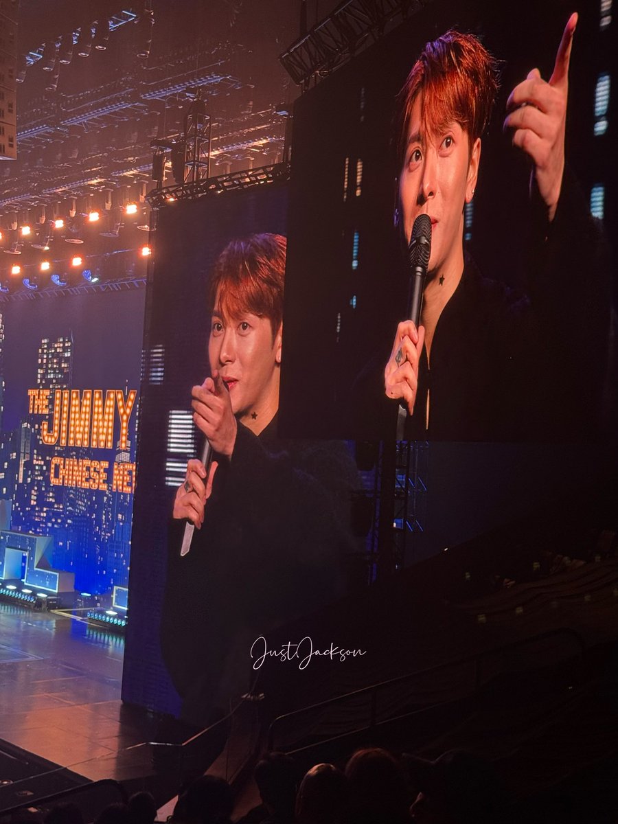justjacksonwang's tweet photo. Jackson 😍❤️‍🔥💚 at Jimmy O Young new year talk show in Macau @JacksonWang852  #jacksonwang #王嘉爾 https://t.co/BmMq2zboeS