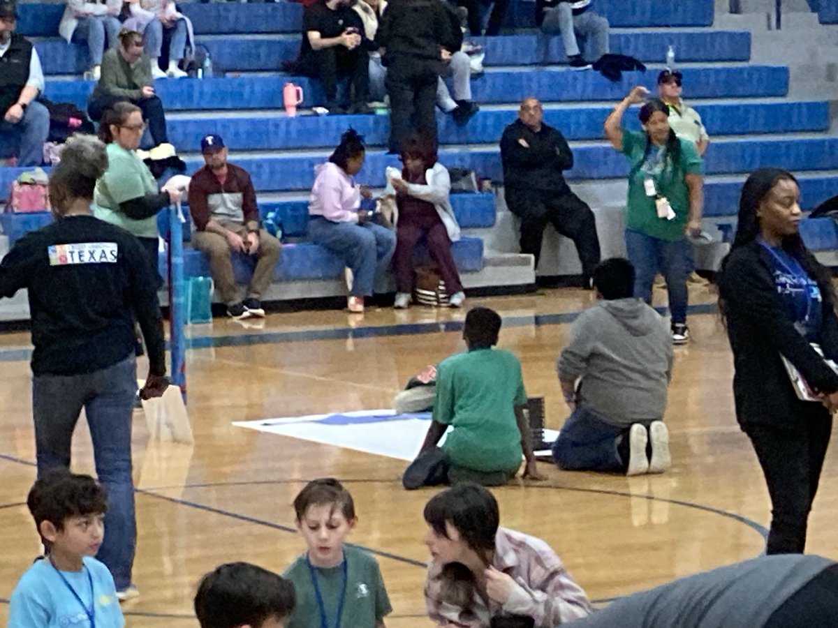 Anne Clark tweet media