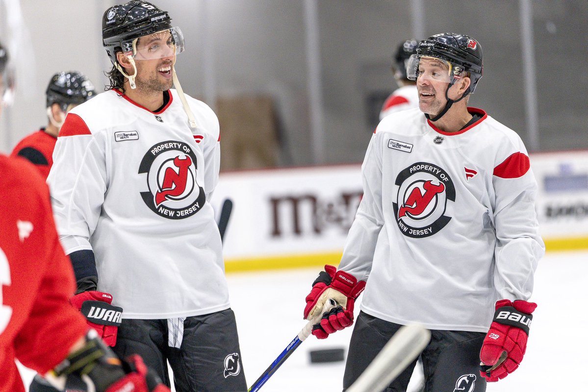 NJDevils's tweet image. Once our Cap, always our Cap. 

Great to have Greener back in the mix today.