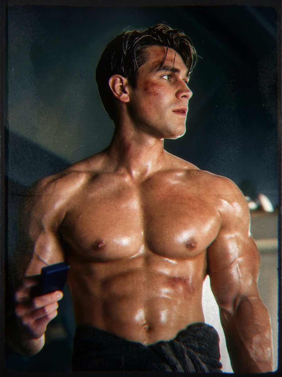 ꜱᴀᴍ ❤️ biceps | 51% AI tweet media