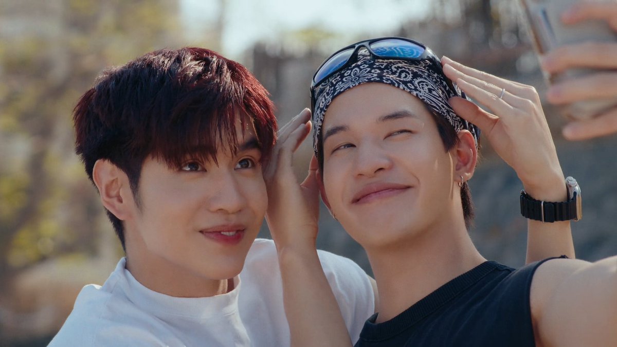 ขอเซฟเป็นเรฟ 1:1 ลกฟ
หูม๋ากับพี่คนจ๋วยยยยย

RELOVED THE SERIES OTHERWISE US
#RELOVED_OtherwiseUS