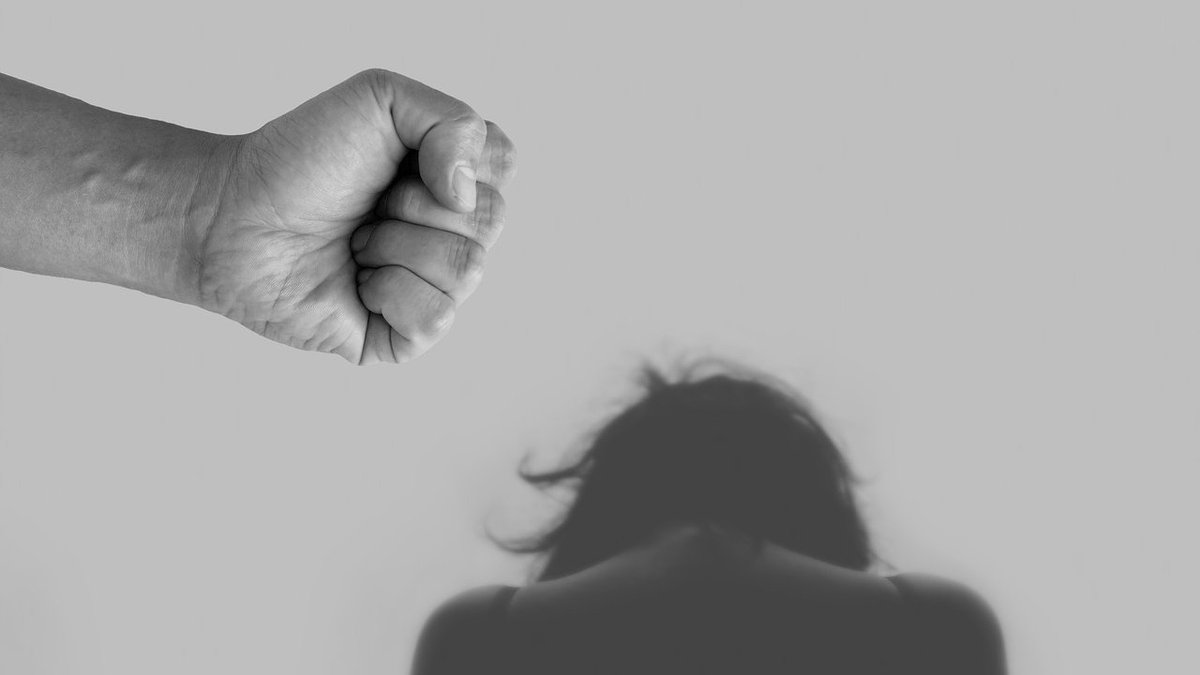 Ni bandos ni silencios: solo víctimas y justicia 👇

🗞️| ahoraorg.es/noticias/2cf63…