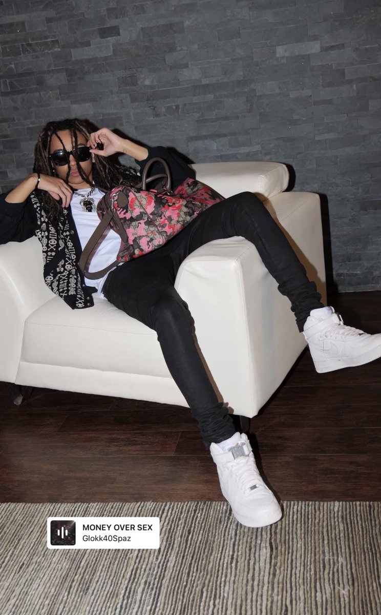 Che Archive tweet media