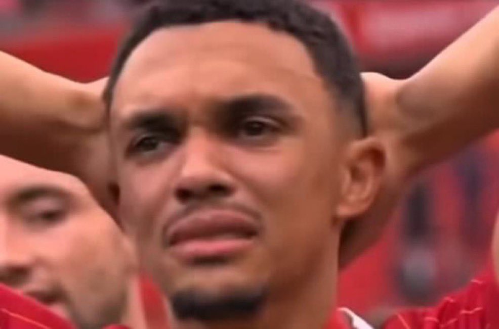 All Chelsea fans right now. Nothing give me more happiness than seeing Chelsea lose