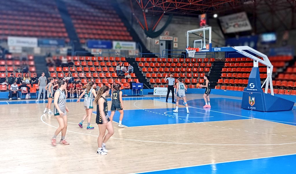 | PRIMERA NACIONAL | ⛹🏻‍♀️ #1NacionalFemenina 
📌J.18
🏡 Plantío 

3/4 jugados. Últimos 10 minutos 
<a href="/CBBabieca/">C.B. Babieca</a> 45 - 53 Cañadío Santander