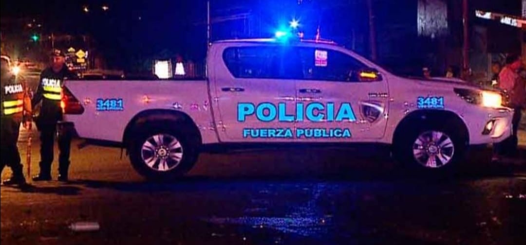 Fuerza Pública recupera cuatro vehículos robados y detiene a tres personas en Alajuela.

👉👉accidentesdecostarica.net/fuerza-publica…