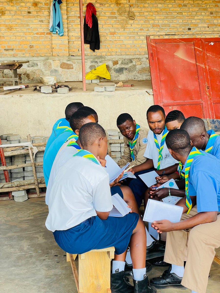 PROJET PLANETE RWANDA tweet media