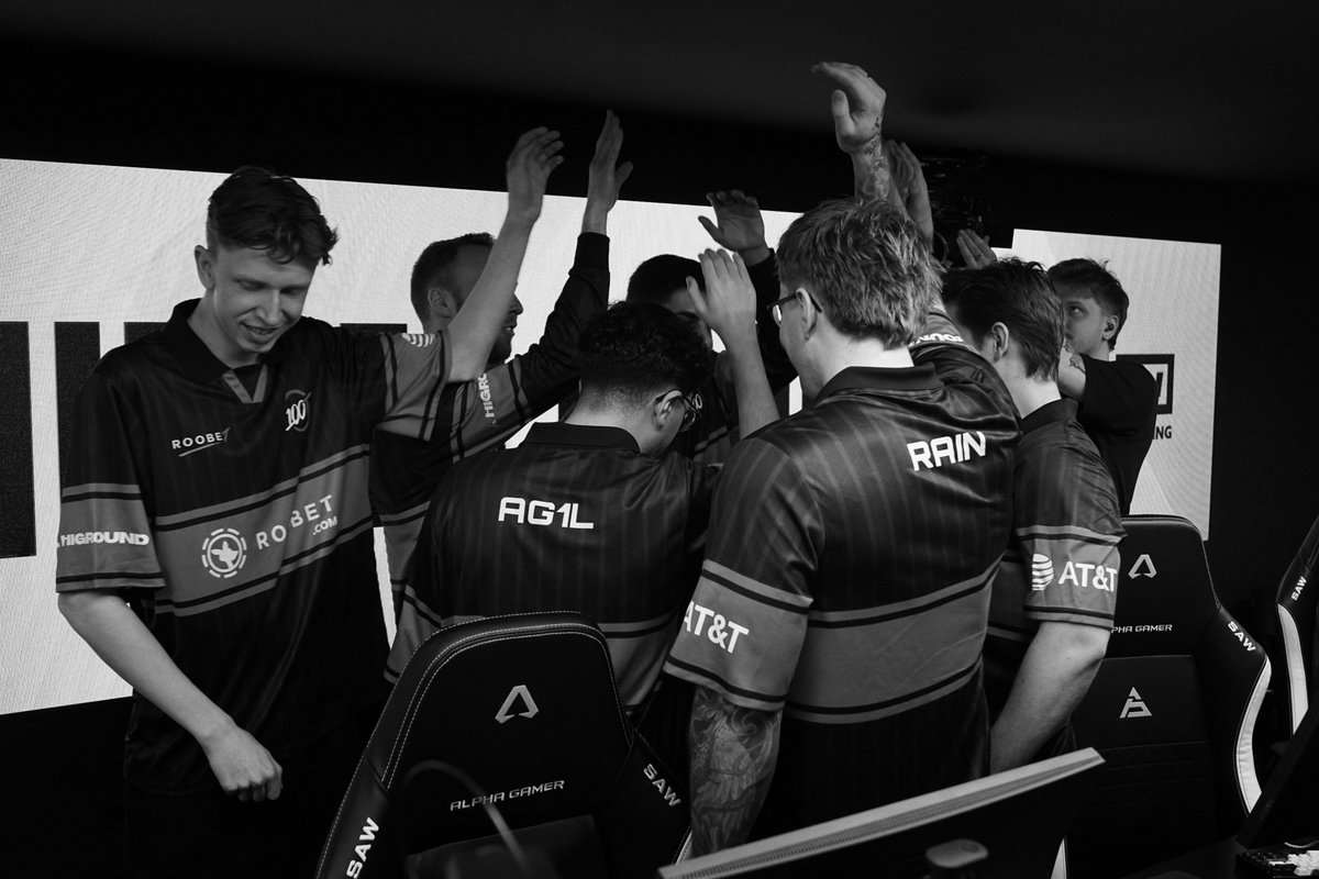 100 Thieves Roobet Counter-Strike tweet media