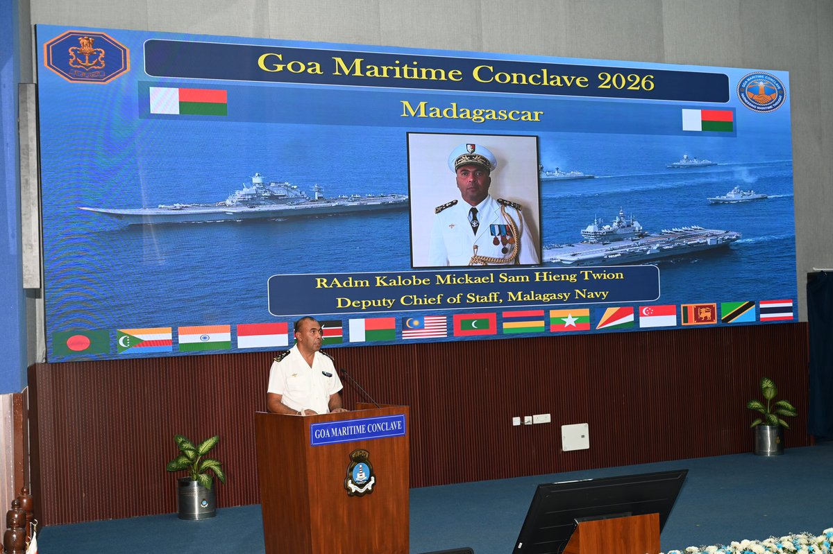 NAVAL WAR COLLEGE tweet media