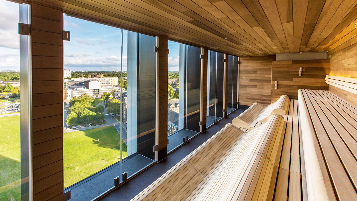 Шурочка с акулой tweet media