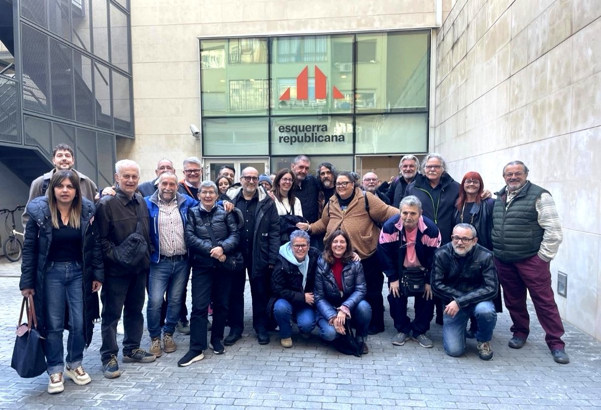 Avui #ÀgoraRepublicana és ja oficialment corrent intern  d'<a href="/Esquerra_ERC/">Esquerra Republicana</a>.

Gràcies a tots els que ho heu fet possible.

Assumim amb lleialtat i responsabilitat política un compromís irrenunciable: seguir treballant per enfortir  el projecte republicà d'ERC.