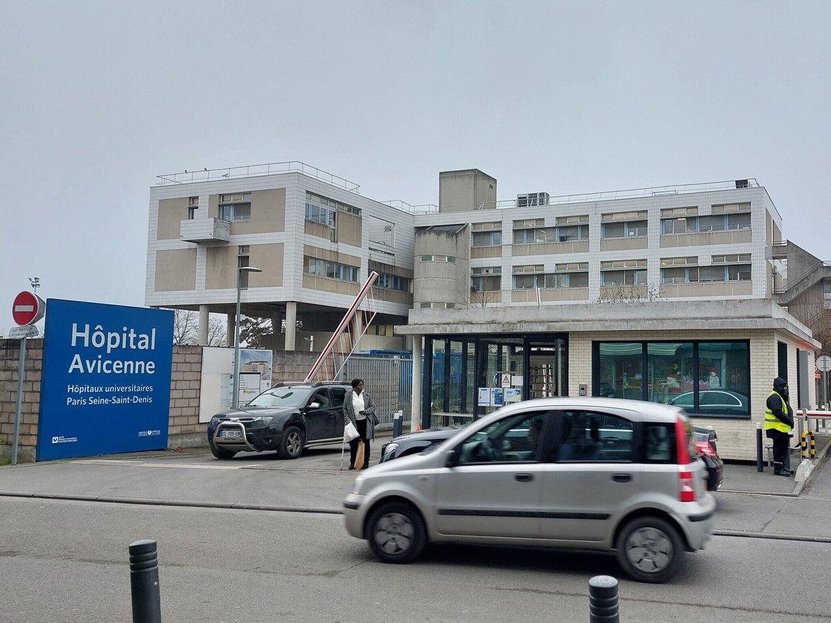 Mécontente, une policière soignée à l'hôpital Avicenne de Bobigny menace une aide-soignante d’une garde à vue et appelle des renforts ➡️ l.leparisien.fr/SJaw