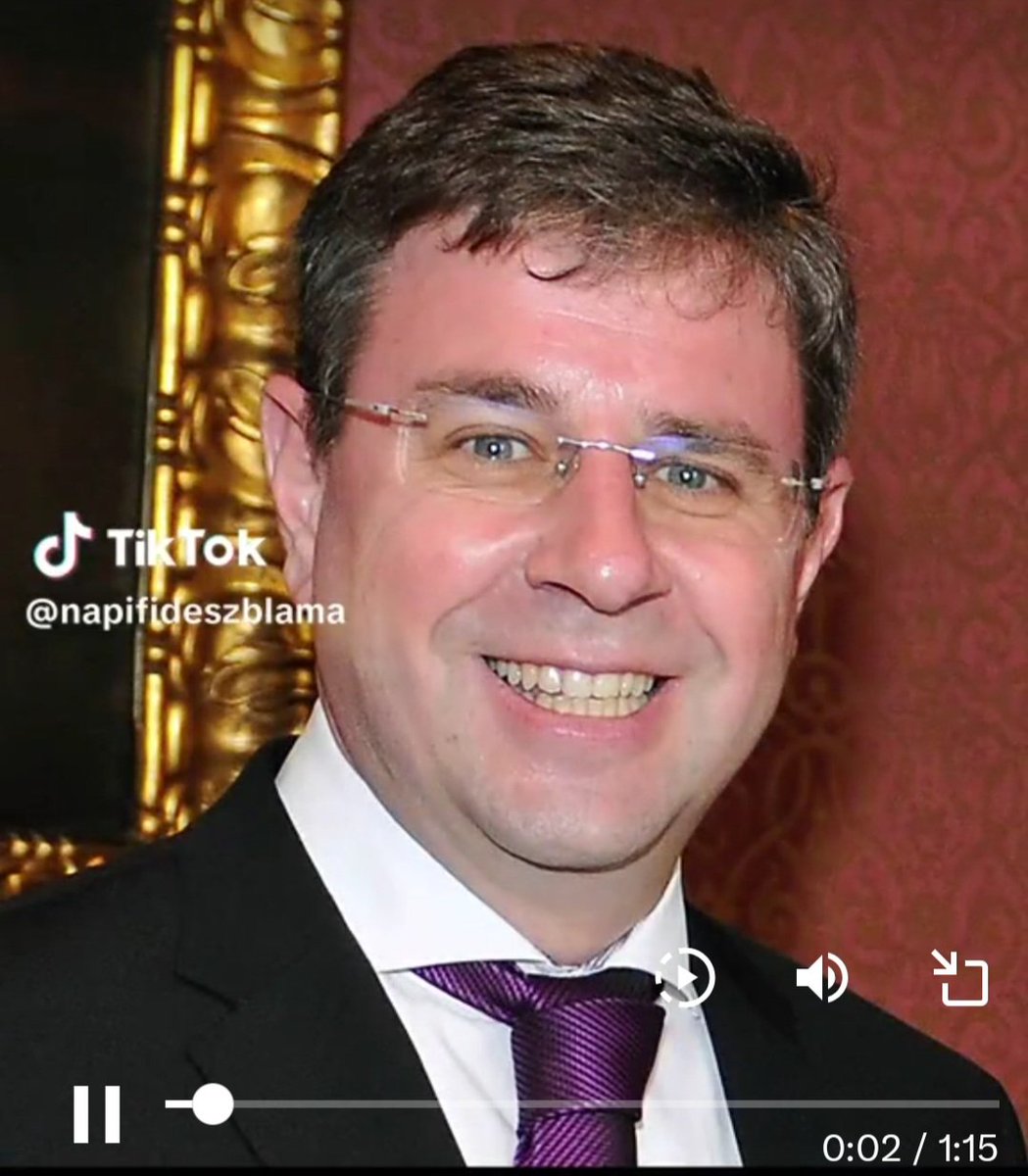 Emlékszel rá!? KALETA Gábor FideSS pedofil nagykövet.
Megúszta 300 ezer Ft büntetéssel, hogy több százezer pedofil képet tárolt a laptopján.☠️☠️☠️
