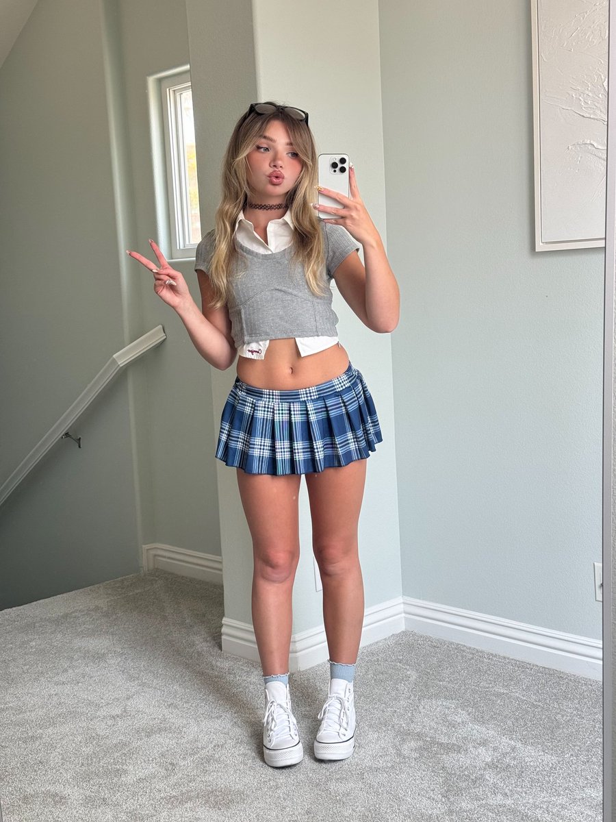 🐰Bonnie & Becca 🍭 tweet media