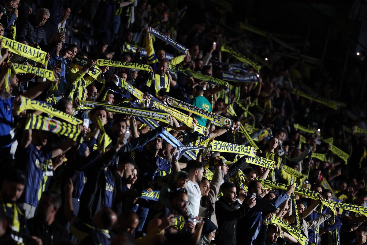 Kasımpaşa ile 23 Şubat Pazartesi günü saat 20.00’de Chobani Stadyumu’nda oynayacağımız maçın bilet satışı devam ediyor.

🔗 fenerbahce.org/haberler/futbo…