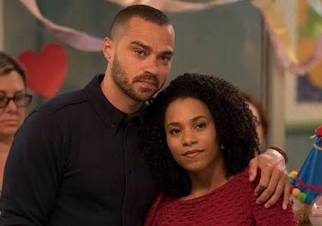 como puedes odiar A MI PAREJA cuando existió esta la jackson y maggie los más forzados de la serie cabron y Maggie entro sintiéndose la mejor no no no