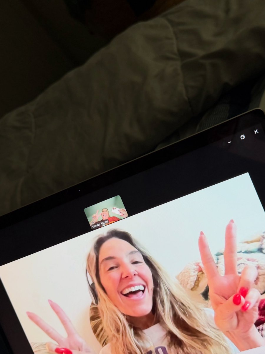 Sandy Yanes tweet media