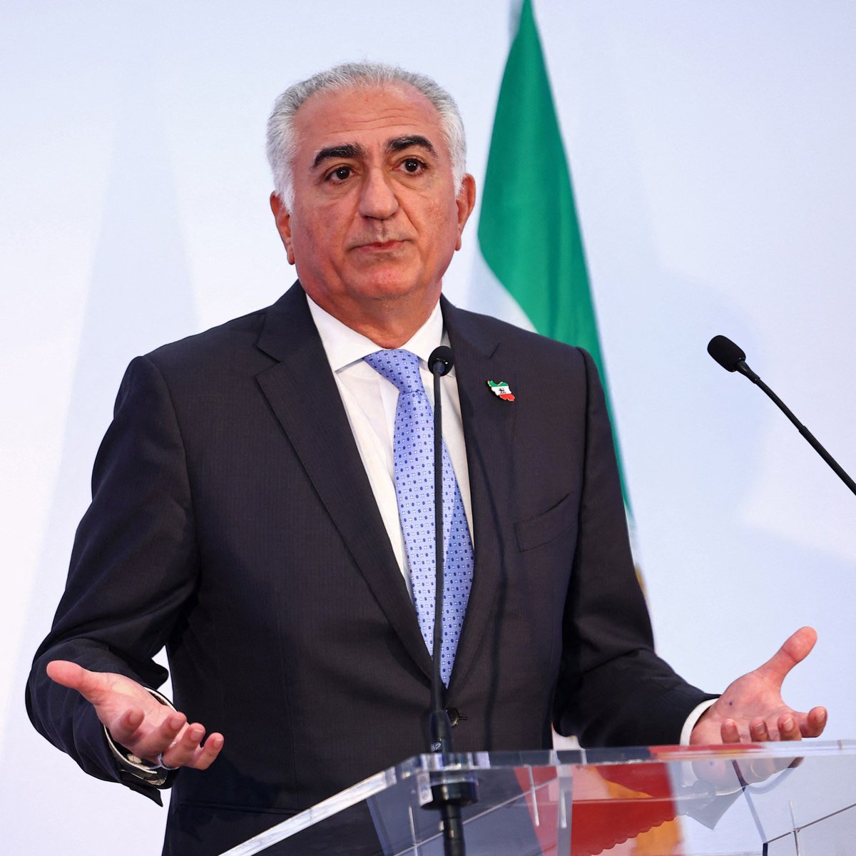 America Army tweet media