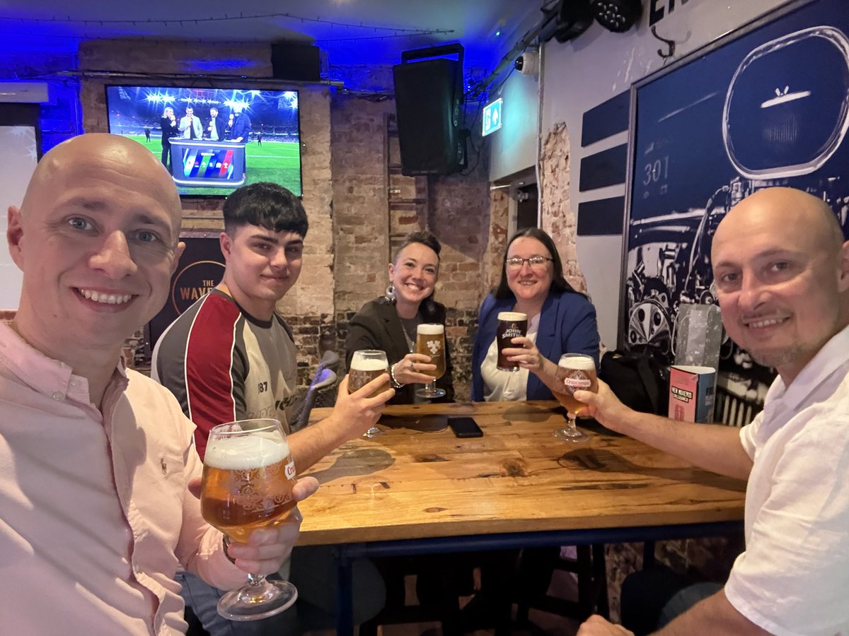 Sam Evans tweet media