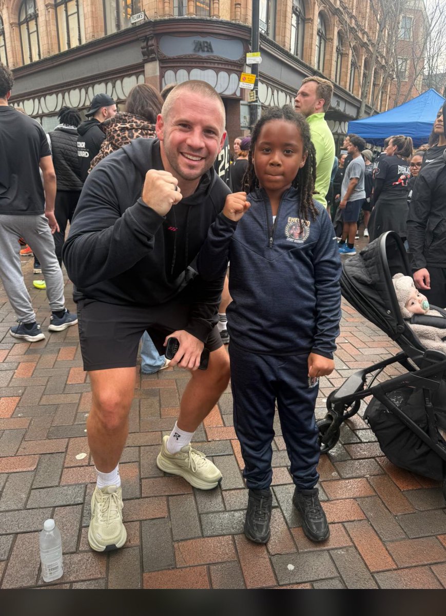 My lil cuzzie hanging out with Eddie Hearn and Frank Smith in Nottingham 🥊  #FightDay5K 👊🏾