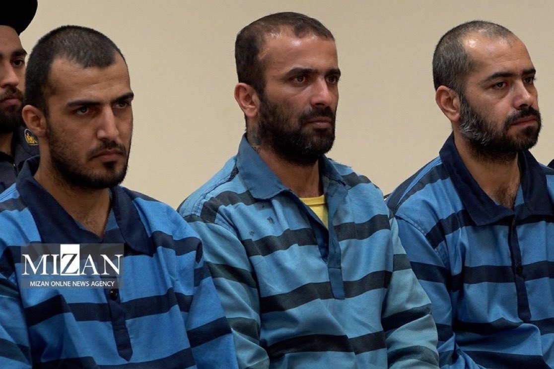 batmaniei7vrc's tweet image. ⛔جانشون در خطر است⛔

#اشکان_مالکی
#مهرداد_محمدی‌نیا
#آرمان_معرفتی