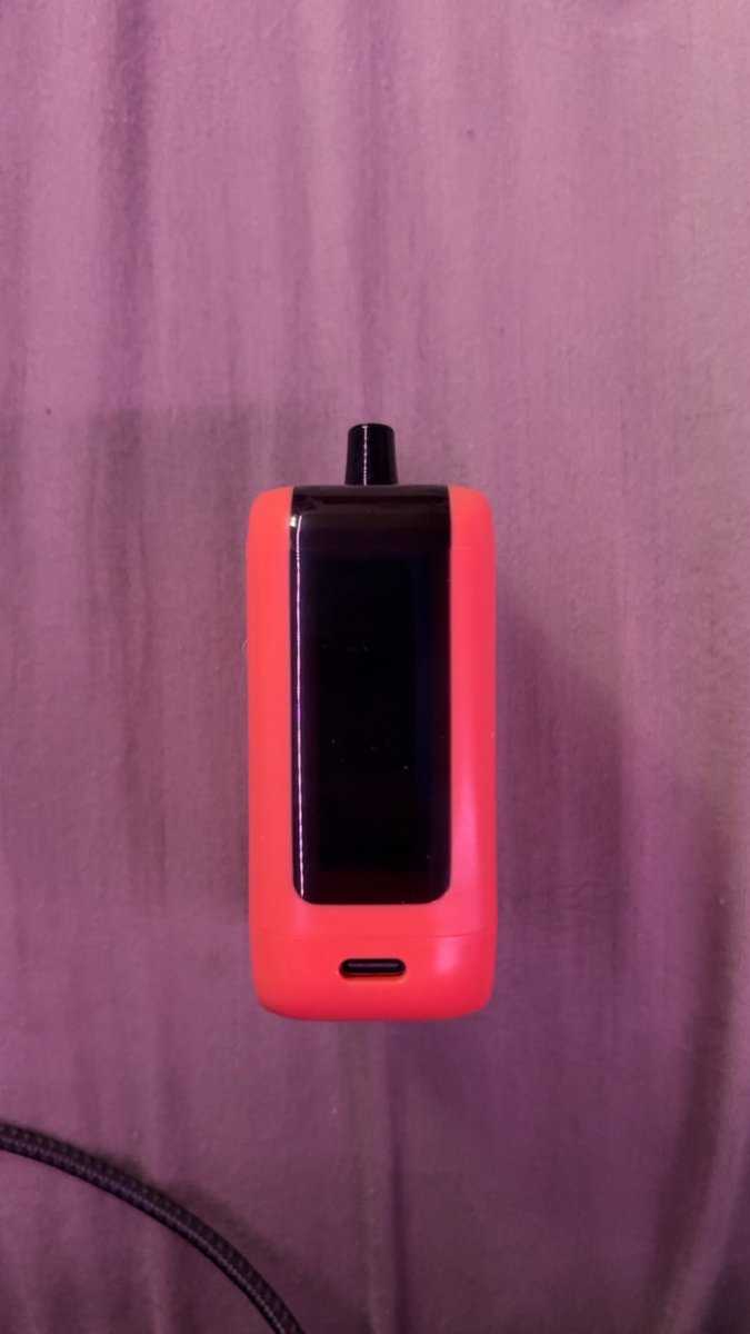 this thing is basically a cube wtf it’s so chunky