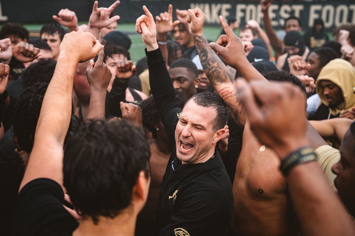 Wake Forest Football tweet media