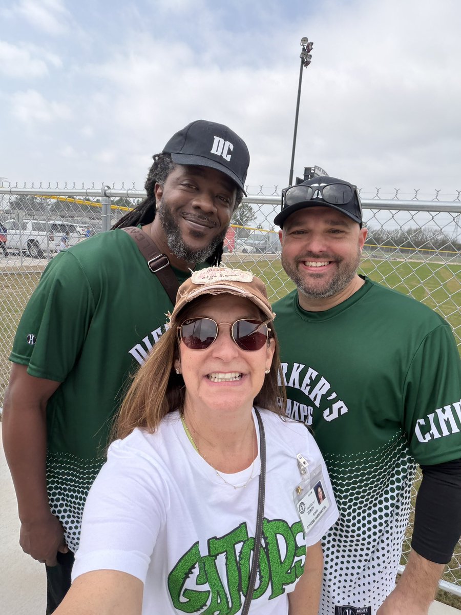 Angie Yurch tweet media