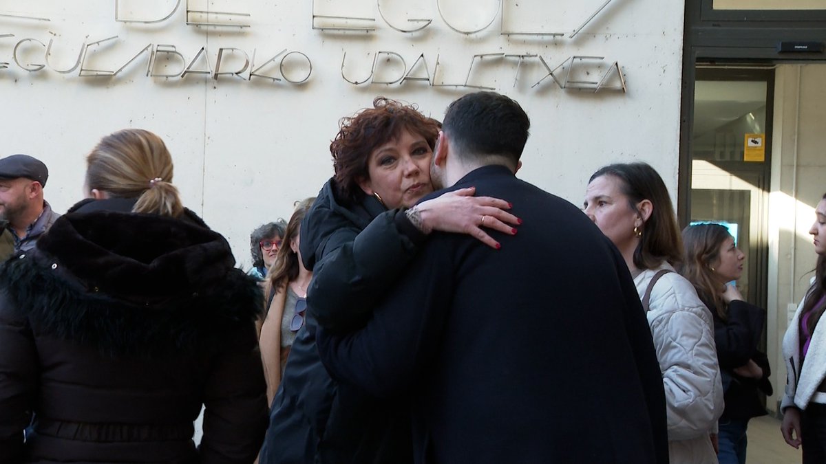 ❌Otra mujer asesinada. Otra vida arrebatada, la de Tatiana.

No es un caso aislado. Es una violencia estructural que debemos combatir unidos como sociedad.💜

Basta ya. Ni una menos.
Silencio nunca más.