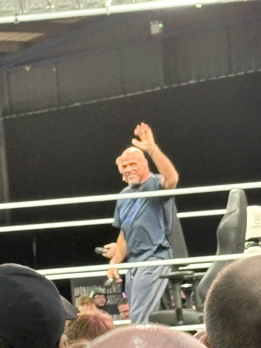 Matthew Foster 🌈🏳️🌈❤️ tweet media