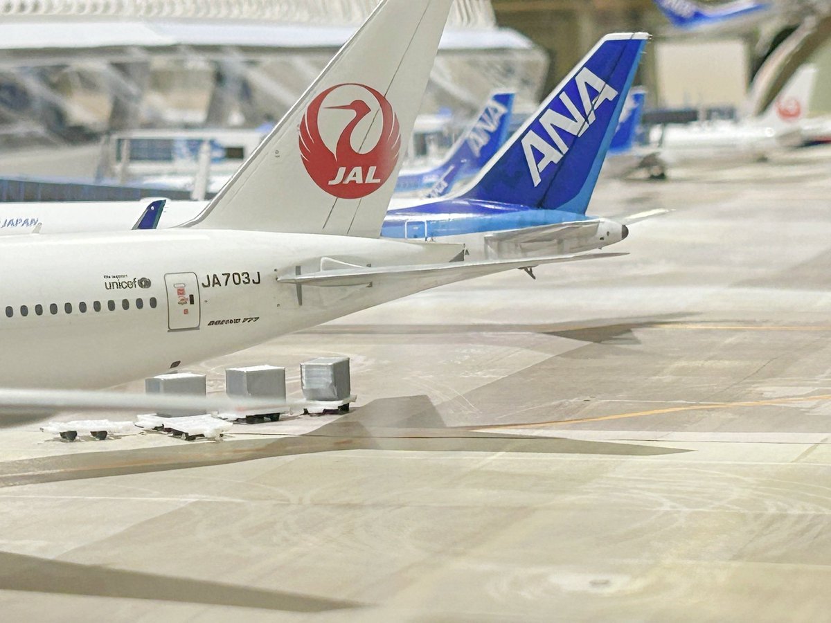 旅客機プラモフェス tweet media