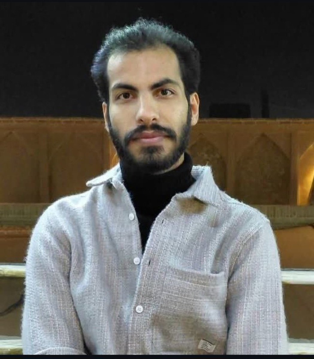 simiinm's tweet photo. #امین_نوروزی دانشجو در یزد٫ بیش از یک ماه است که بازداشت شده. https://t.co/w9G9J61SMa