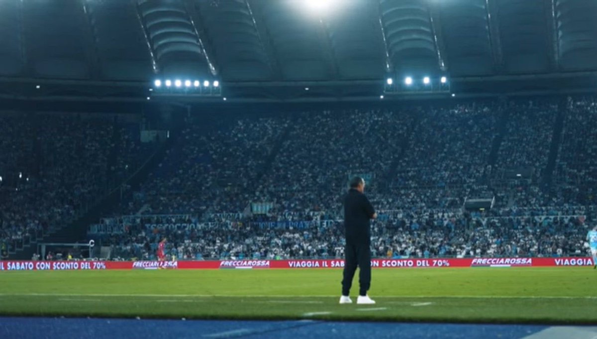 “Dovrei essere io a convincere i tifosi a tornare allo stadio? Non mi faccio promotore di nulla, le decisioni dei
tifosi le rispetto”.
#Sarri #sslazio