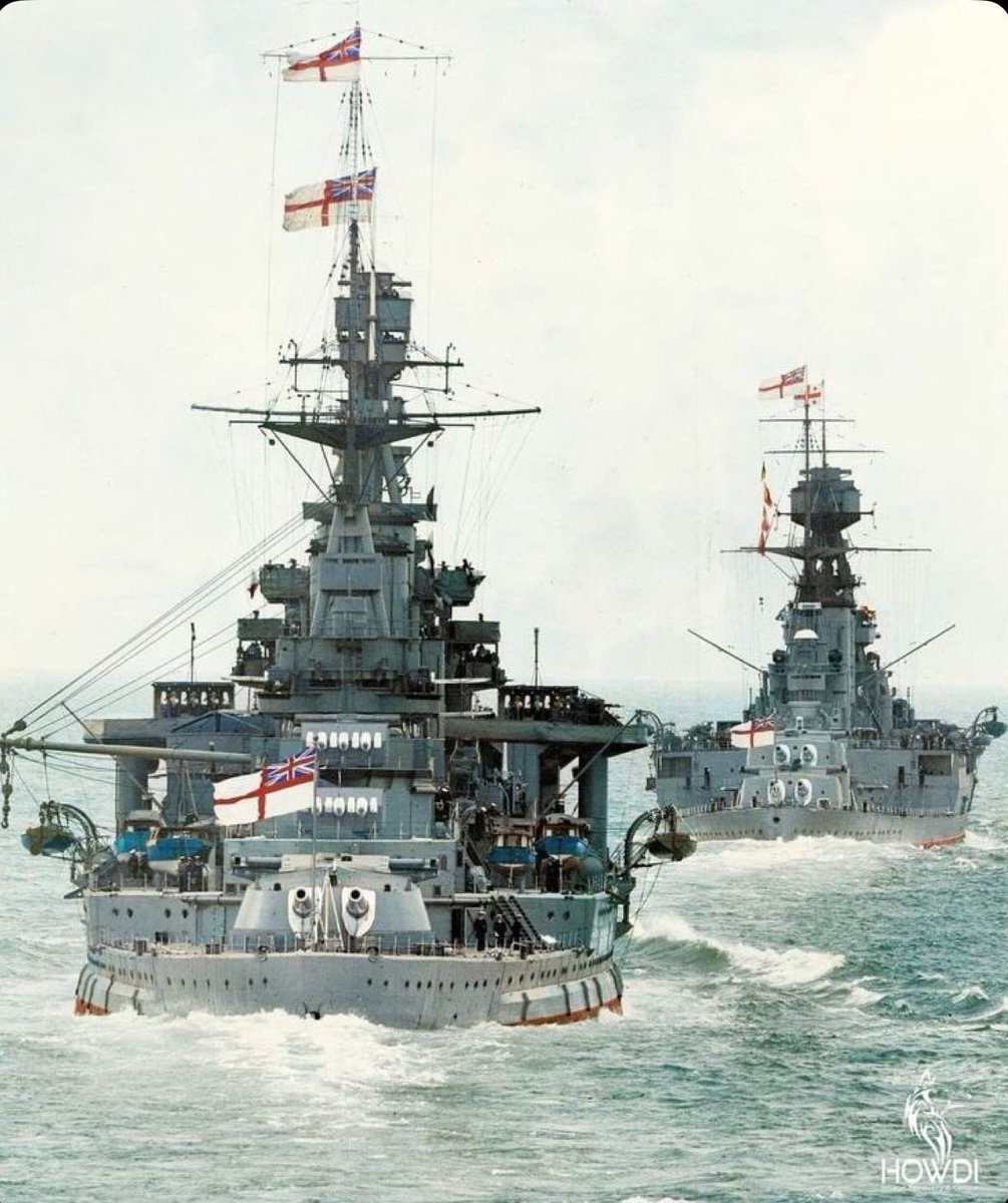 HMS Renown y HMS Hood.
El orgullo de Marina británica.