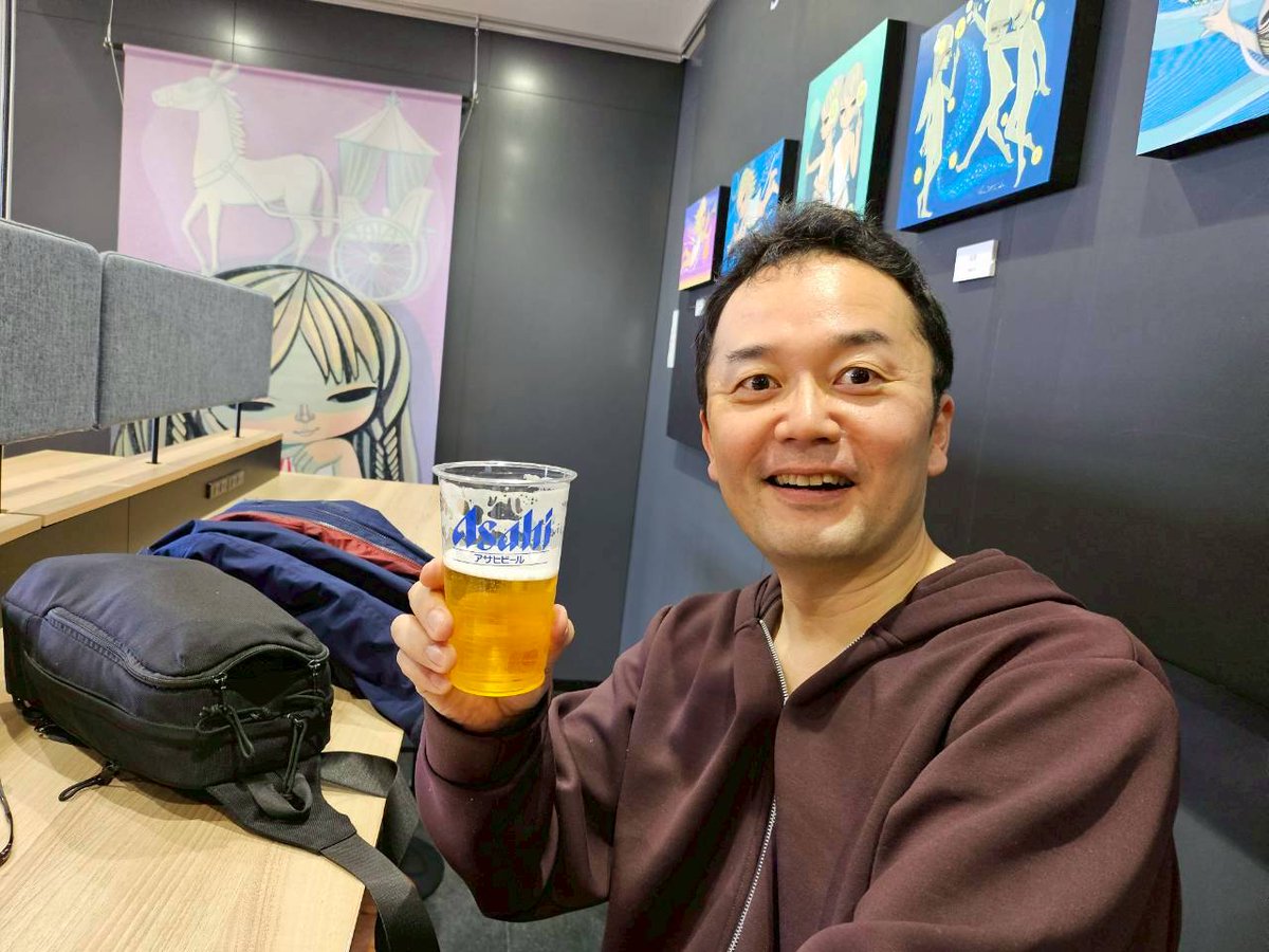 奥山さん、本日ご旅行！
朝から優雅にビールを飲まれてご満悦とのこと。

#秋田市　#OJ3