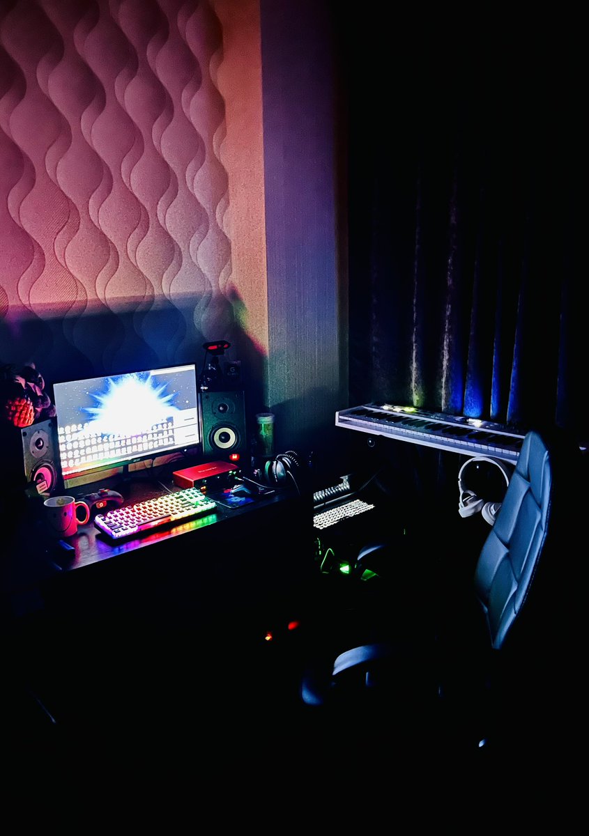 AlexByrka tweet media