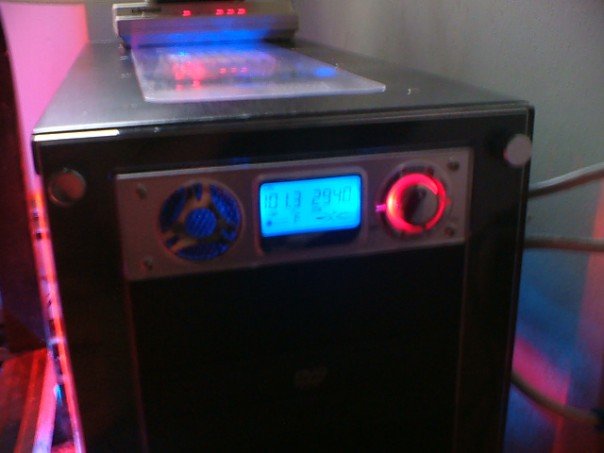 travbjork's tweet photo. Found some pics of the first system I ever built - think I was 15-16? Not to age myself, but 2004-5ish? Don't roast the ram config 😅 @linusgsebastian @LinusTech 

IIRC:
Pentium 4 Prescott (Nuclear Reactor lol)
1GB DDR400
nVidia 5700?
I spent good money on that motherboard https://t.co/mD2FP4DbbK