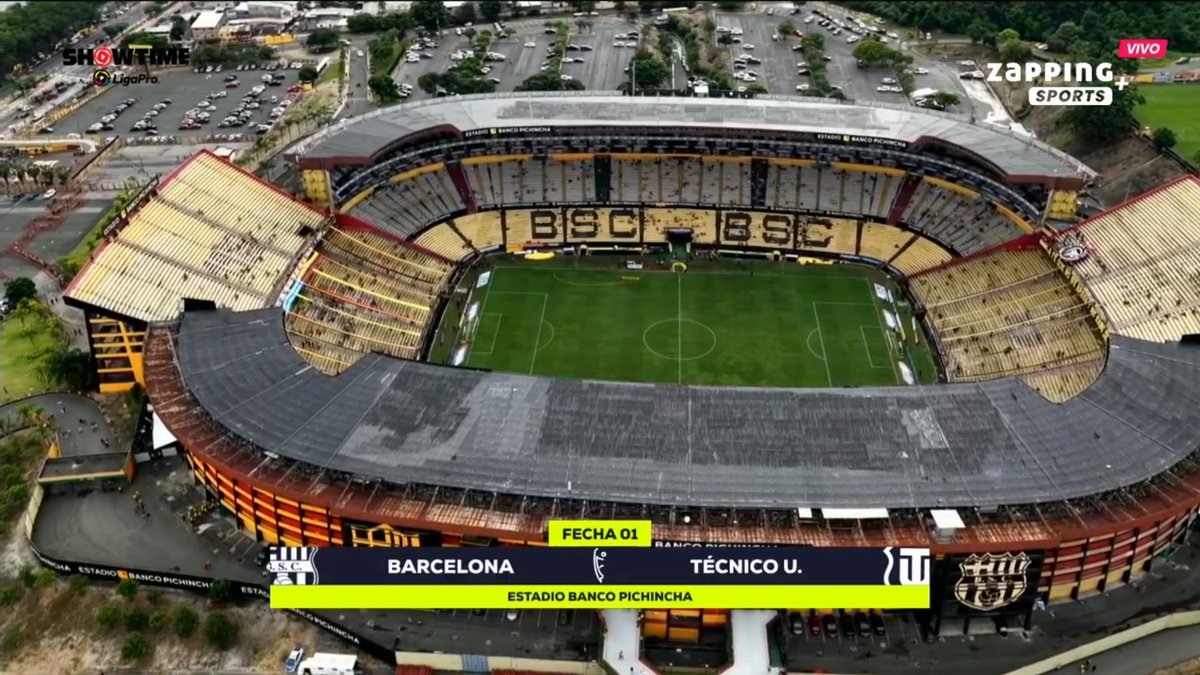 Y así, para demostrar su popularidad, La hinchada de Varcelona realiza Increíble Mosaico en su estadio, INDISTINGUIBLE de los graderíos.