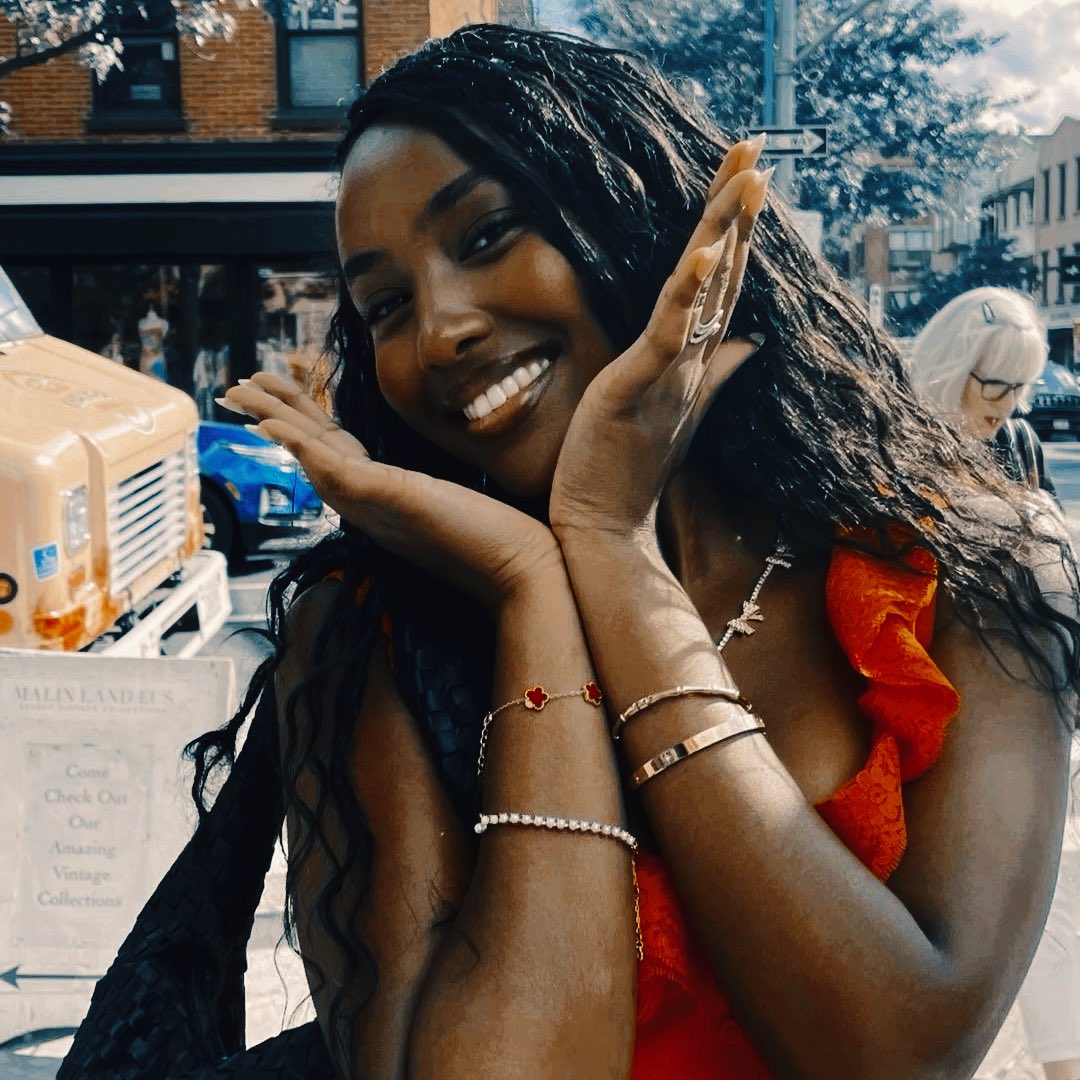 ✶ 𝒥A͟Y͟D͟N͟. tweet media