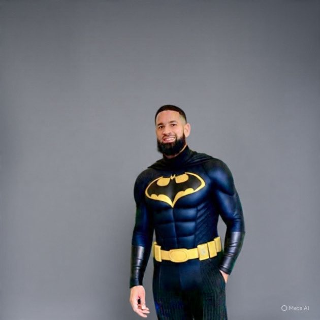 AlbertFhillips's tweet photo. Spider-Man 🕷️ y Batman 🦇 versión DOMINICANA  🇩🇴  #FhillipsAlbert https://t.co/Xuf81mOmWd