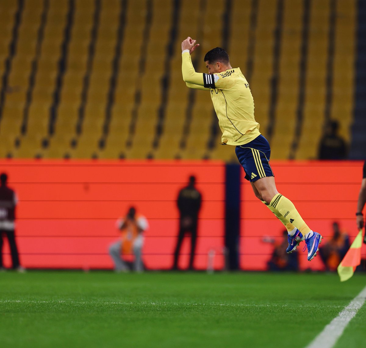 n e e d y tweet media