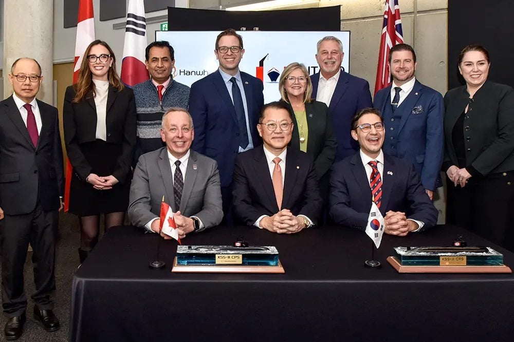 Canada, South Korea Partner to Rebuild Great Lakes Shipbuilding and Train Submarine Workforce: A major new partnership between South Korea’s Hanwha Ocean and Ontario Shipyards aims to bring large-scale shipbuilding back to… dlvr.it/TR5MGl #Defense #Shipbuilding #canada