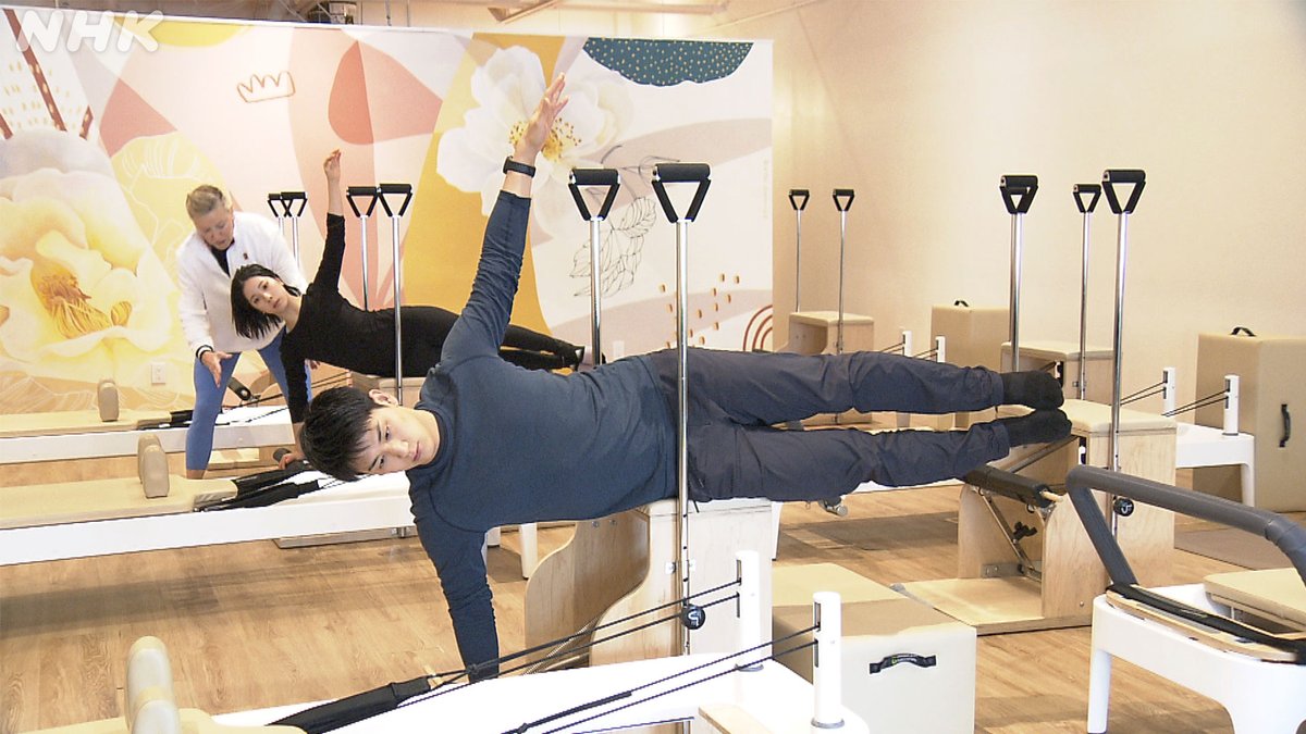 大逆転で金メダルを獲得した
#りくりゅう ペアこと #三浦璃来 #木原龍一

NHKは昨シーズン、カナダで練習に励む
2人に独占密着
メダル獲得後のインタビューも

絆でつかんだ金メダル
りくりゅう 二人の軌跡
23(月)夜9時30分～[総合]
web.nhk/tv/an/special/…