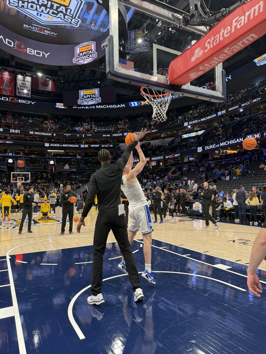 NEP_Proscia's tweet image. I can name about 20 G5 teams that would kill to have one of Dukes managers as their big man