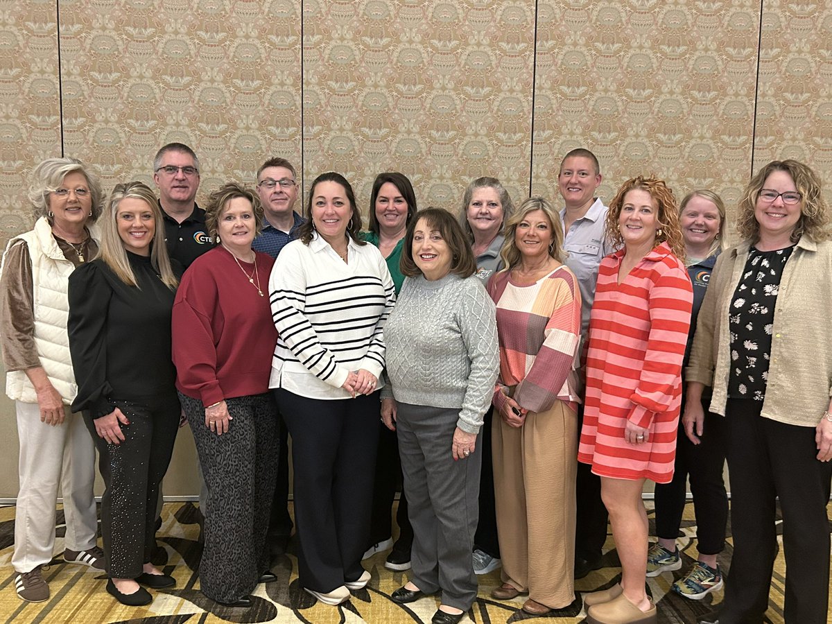 Amanda K. Dixon tweet media