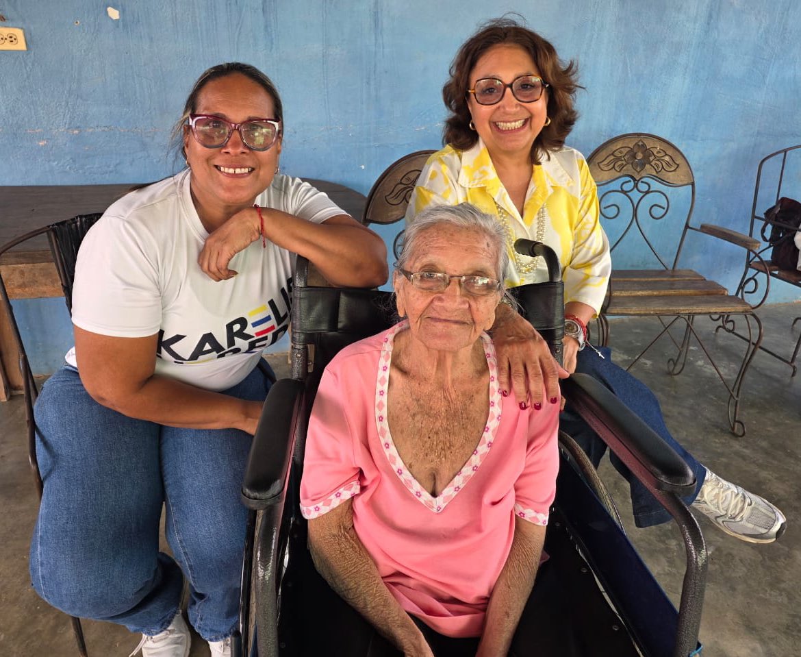 Conversatorio con la dirigencia de Bobare, municipio Iribarren, acompañados con miembros del CES Lara de AD en Resistencia. Solo con organización y trabajo podemos construir una Venezuela de oportunidades con Pan, Tierra y Trabajo.