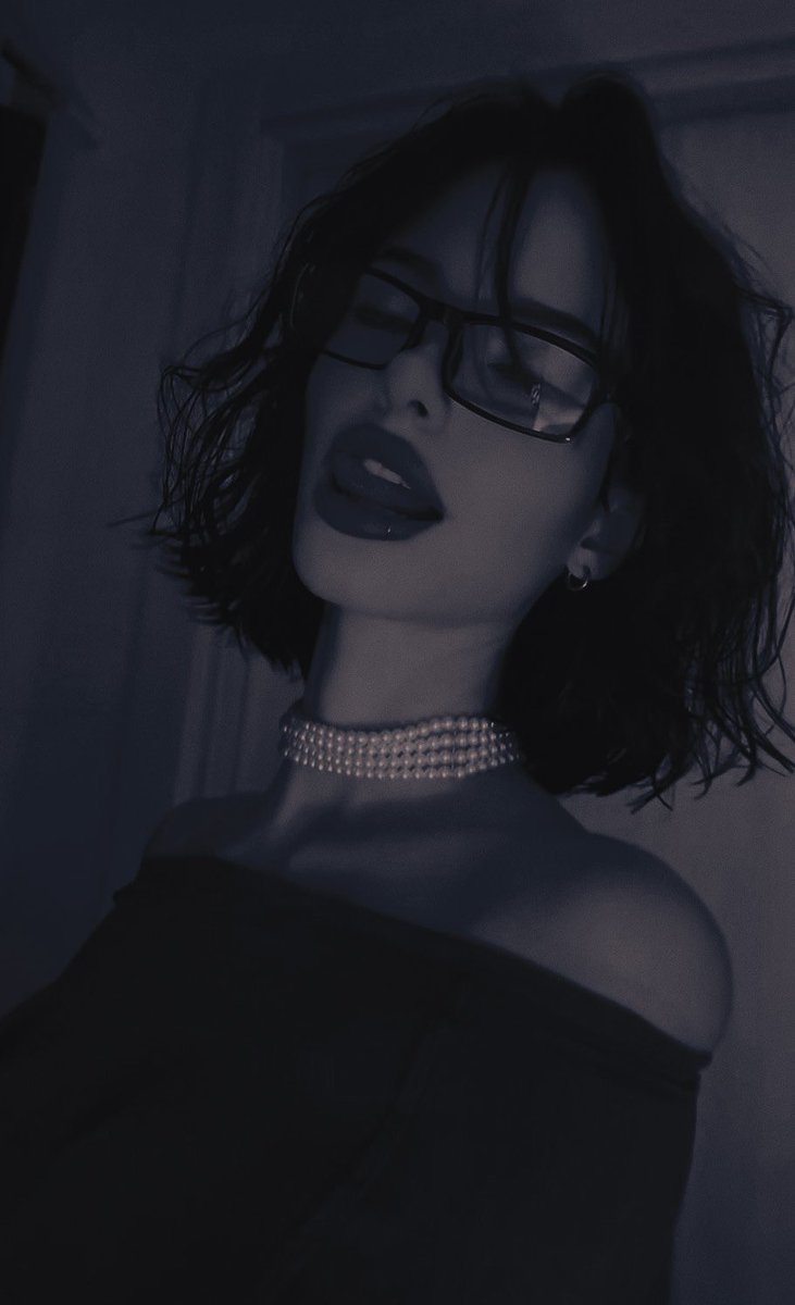 * 𝑫𝚎𝚊𝚍𝚕𝚢 s͟ɪ͟ʟ͟ᴇ͟ɴ͟ᴄ͟ᴇ-off tweet media